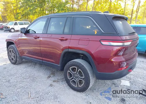 2022 Jeep Grand Cherokee Trailhawk 4X4 z USA, uszkodzony, nr VIN 1C4RJHCG4N8629703